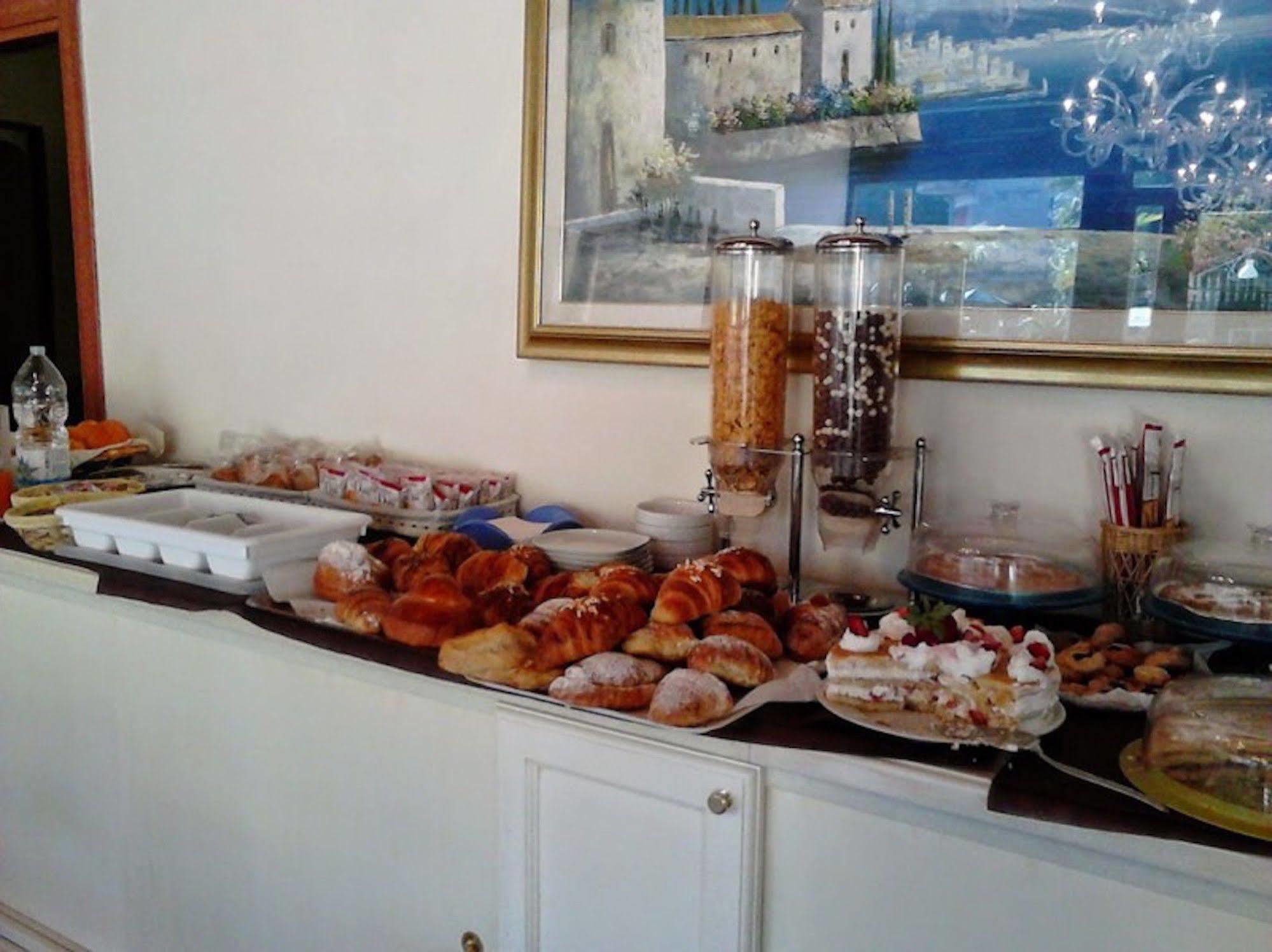 Hotel Federico II Napoli Dış mekan fotoğraf